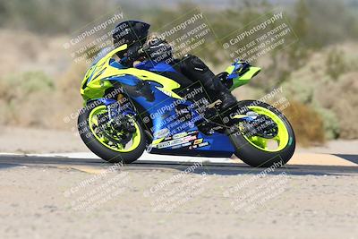 media/Nov-02-2025-CVMA (Sun) [[337aff29ab]]/Race 5-Amateur Formula Middleweight/